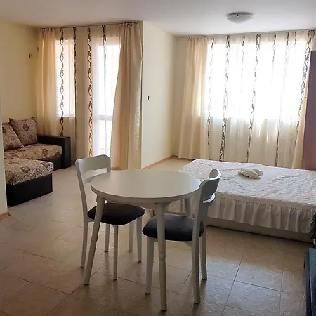 Rent Studio-vista *